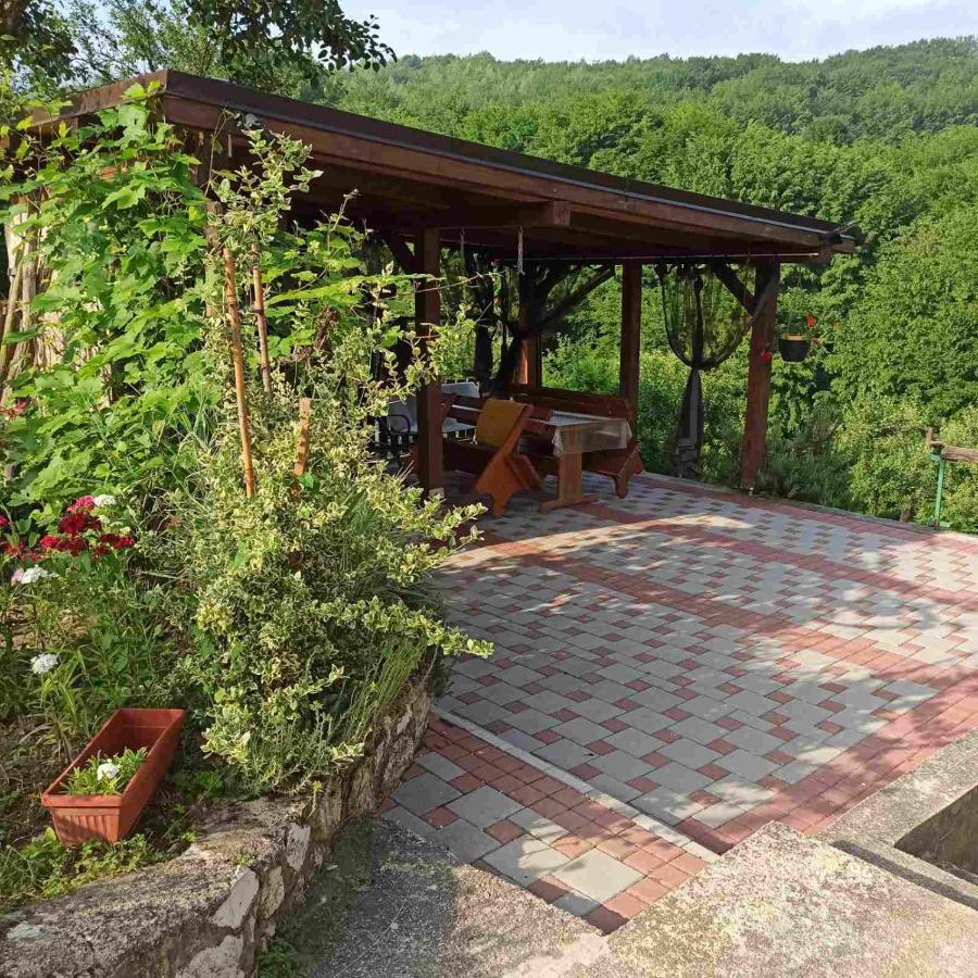 Guest House Bee Visoko Zewnętrze zdjęcie
